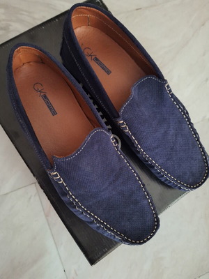 GK Uomo Blue Moccasins like new, size 42