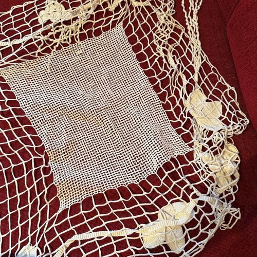 Vintage square handmade like new, size 75/80