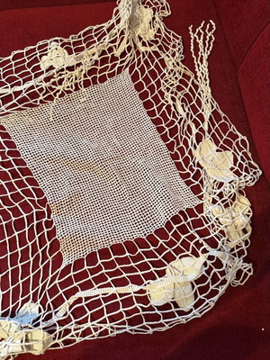 Vintage square handmade like new, size 75/80