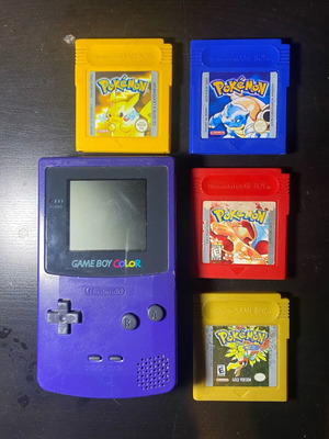 Nintendo Gameboy Color μεταχειρισμένο με πακέτο Pokémon αυθεντικά