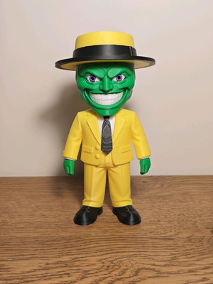 3D Printed Mask Figurine 17 cm like new
