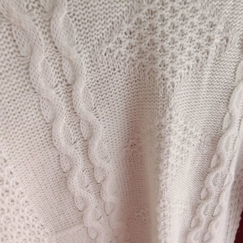 White knitted sweater like new, thin, size XS
