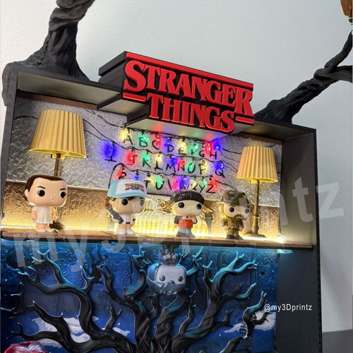 Stranger Things Funko Pop! Base with dual lighting and handmade diorama