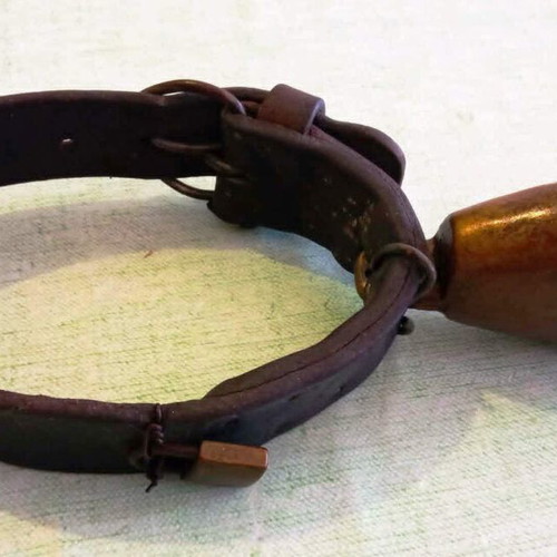 Authentic Old Kypri Bell with Leather Strap and Anti-Theft Lock like new
