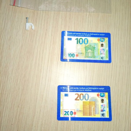 Counterfeit banknote detector new, set of 2 pieces