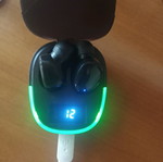 Wireless earbuds like new, excellent sound
