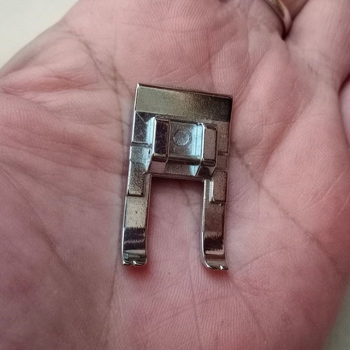 Open embroidery presser foot for home sewing machine new