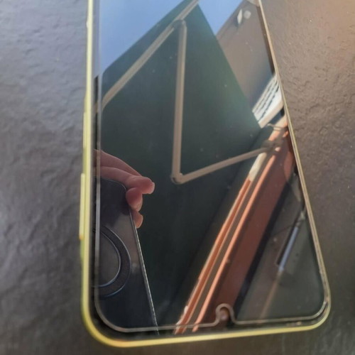 Samsung Galaxy A25 Dual 5G 8GB/256GB Yellow Smartphone like new