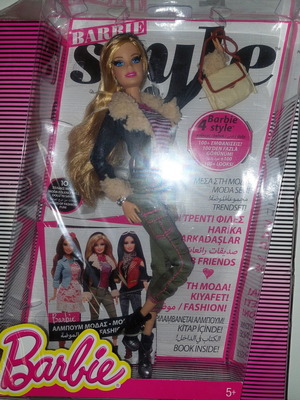 Barbie Style doll 2013 new in box with 100+ looks