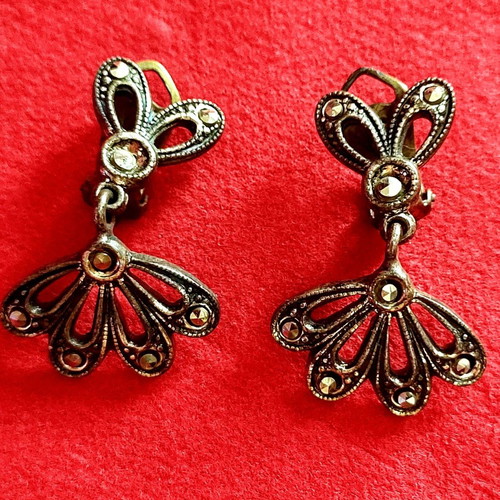 Vintage antique earrings used with crystal rhinestones and clip-on