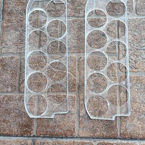 Siemens refrigerator egg holders used, dimensions 26.5x9x2 cm