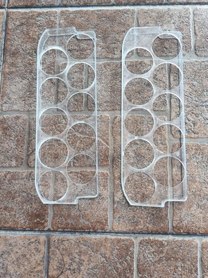 Siemens refrigerator egg holders used, dimensions 26.5x9x2 cm