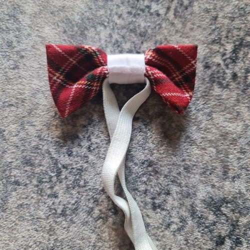 Children's fabric bow tie red like new