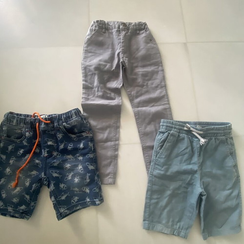 Boys' pants set of 3 like new, size 5 years, H&M and more