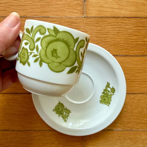 Bavaria Schumann Arzberg Coffee Cup used, white with green flowers