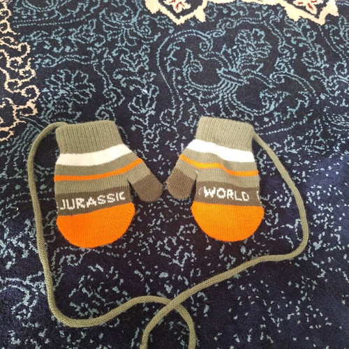 Gloves like new, 1-1.5 years old