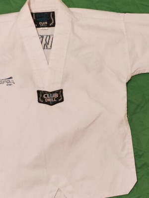 Taekwondo uniform size 130, like new, approx. 8-9 years old