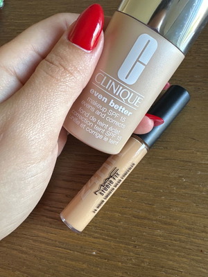 Clinique foundation and concealer used