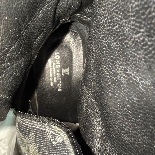 Louis Vuitton boots leather and fabric like new, size 39