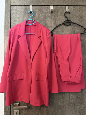 Fuchsia suit set like new, long jacket and pants