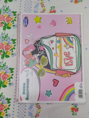 Drawing pad set of 4 pieces, various sizes
