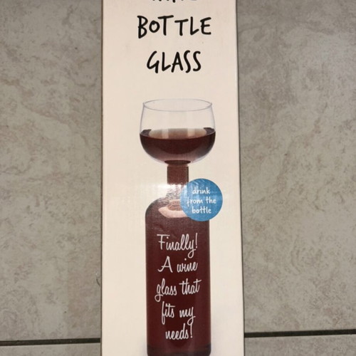 Wine Bottle Glass new in box, ideal gift
