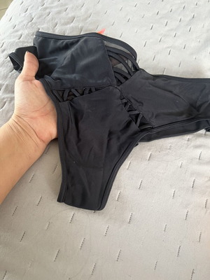 Med swimsuit XL like new, black