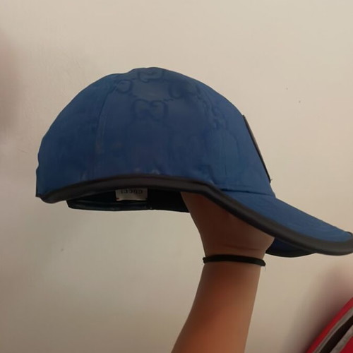 Gucci cap dark blue like new, size 58