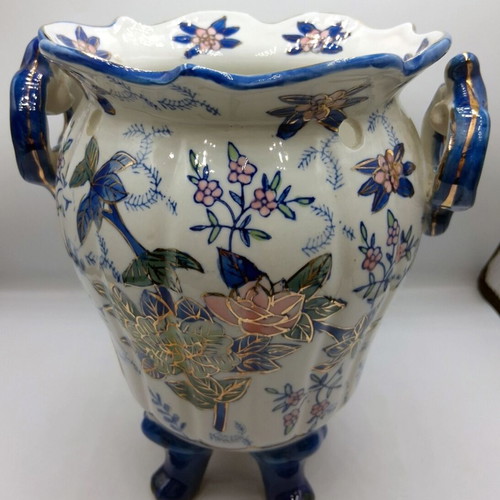Vintage Delf porcelain table vase like new