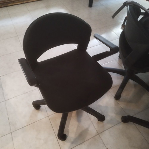 Office chairs like new, set of 2, black