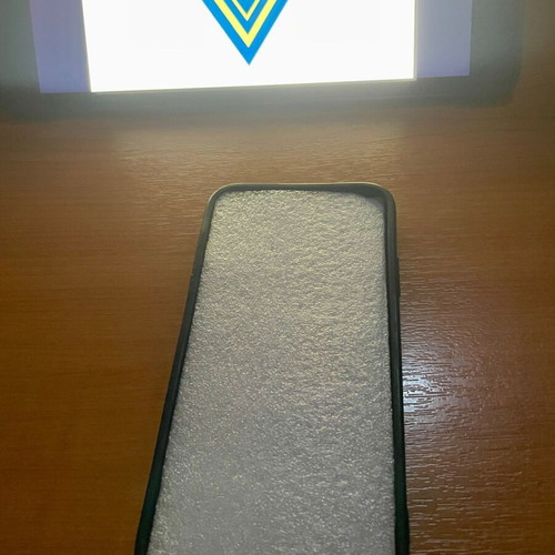 iPhone 11 puffer θήκη καινούργια, μαλακή με θωράκιση