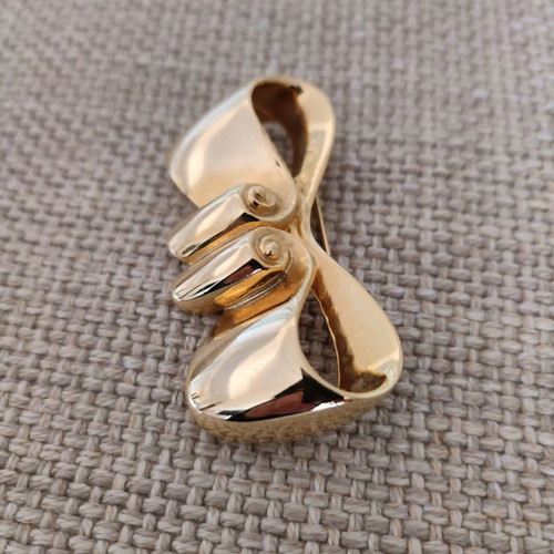 Yellow gold bow pin faux, new