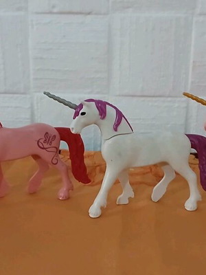 Playmobil unicorns used, very good condition