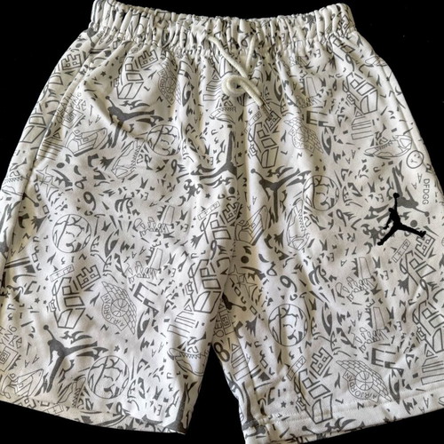 Jordan Air Jordan shorts size M like new, black and white