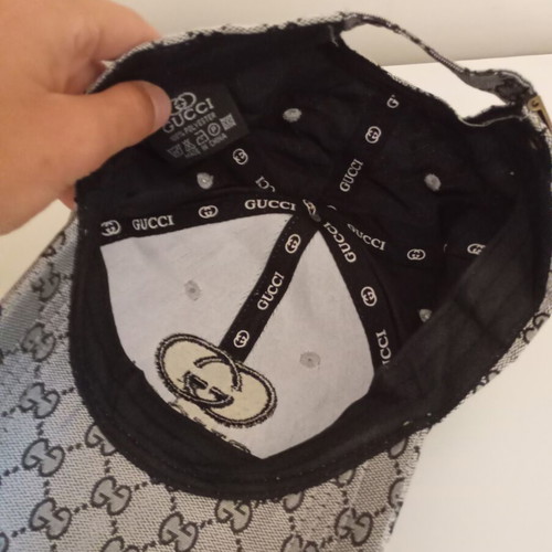Gucci cap like new