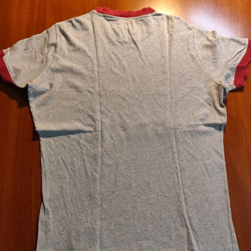 Hilfiger Denim T-shirt used, size M, gray and red