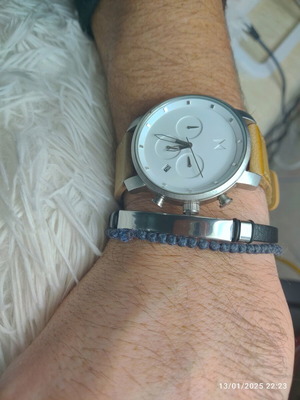Mvmt chronograph watch like new with beige leather strap