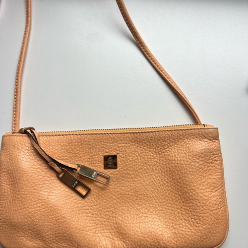 KEM leather shoulder bag in apricot, like new