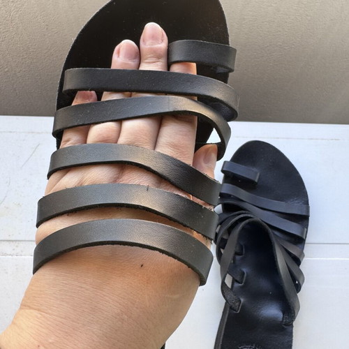 Black leather sandals size 39 used