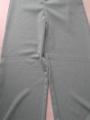 Zara pants size S 36 8 green like new