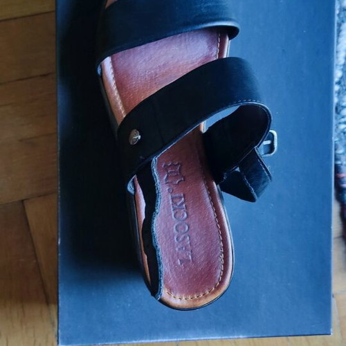 Lasocki Black Platforms size 36 like new