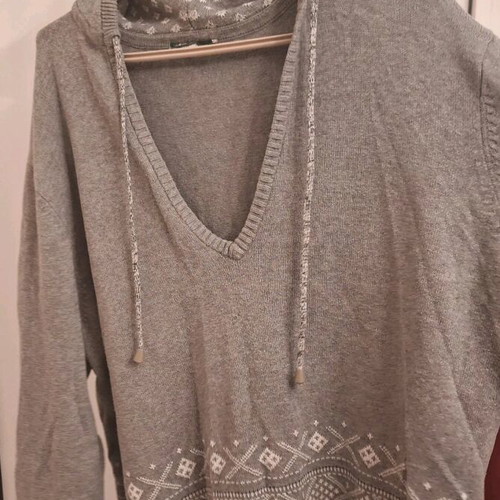 United Colors of Benetton women's blouse used, grey with hood