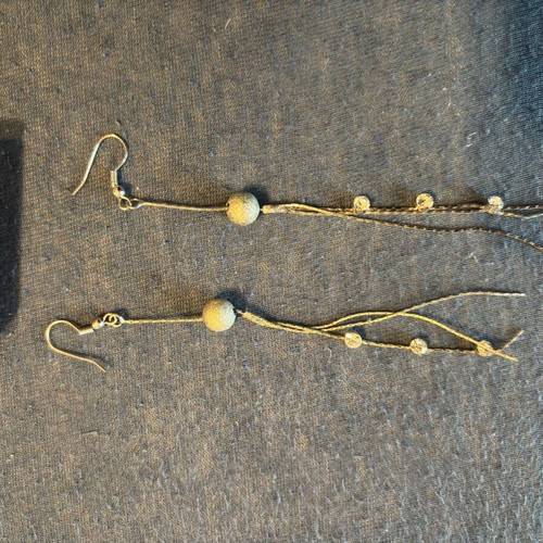 Earrings fancy dangling like new, silver stainless steel