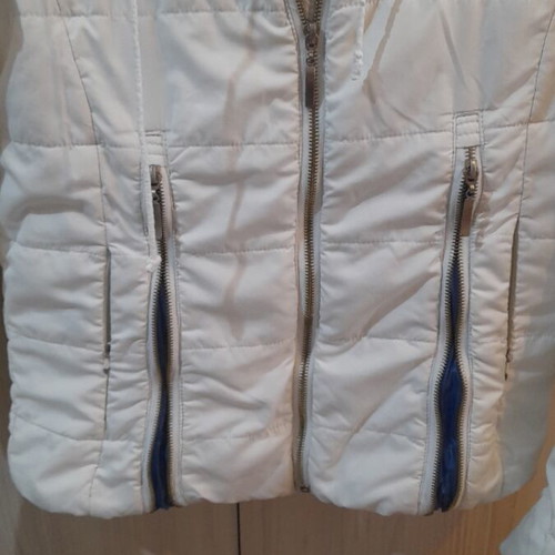 Women's jacket used, white, size S with quilted lining