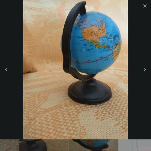 Small globe 10.6 cm like new