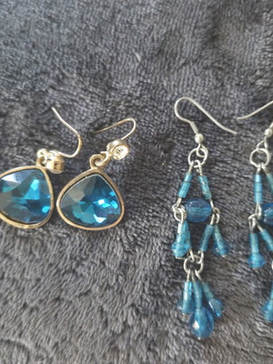 Earring set like new