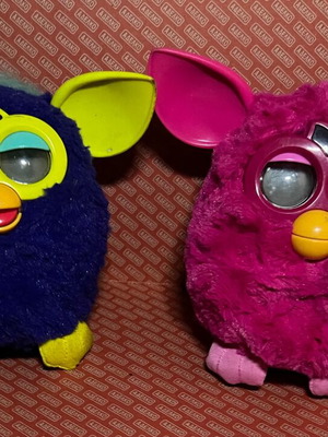 Furby figures used, pack of 4