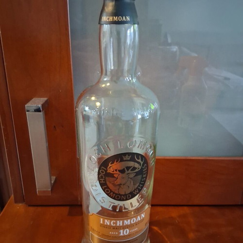 Loch Lomond Inchmoan 10 whisky bottle used, empty