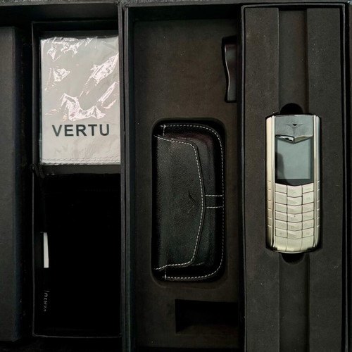 Vertu Ascent Indianapolis Titanium Limited Edition mobile phone like new