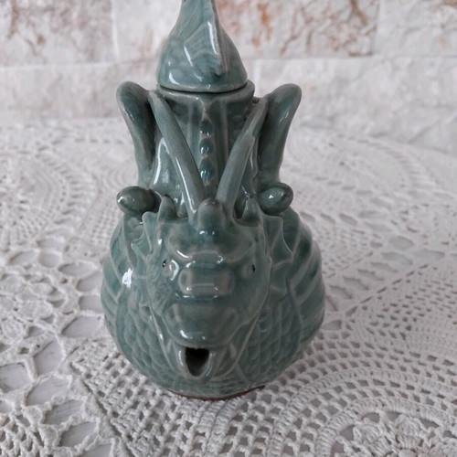 Korean Seladon Teapot with Dragon Design like new